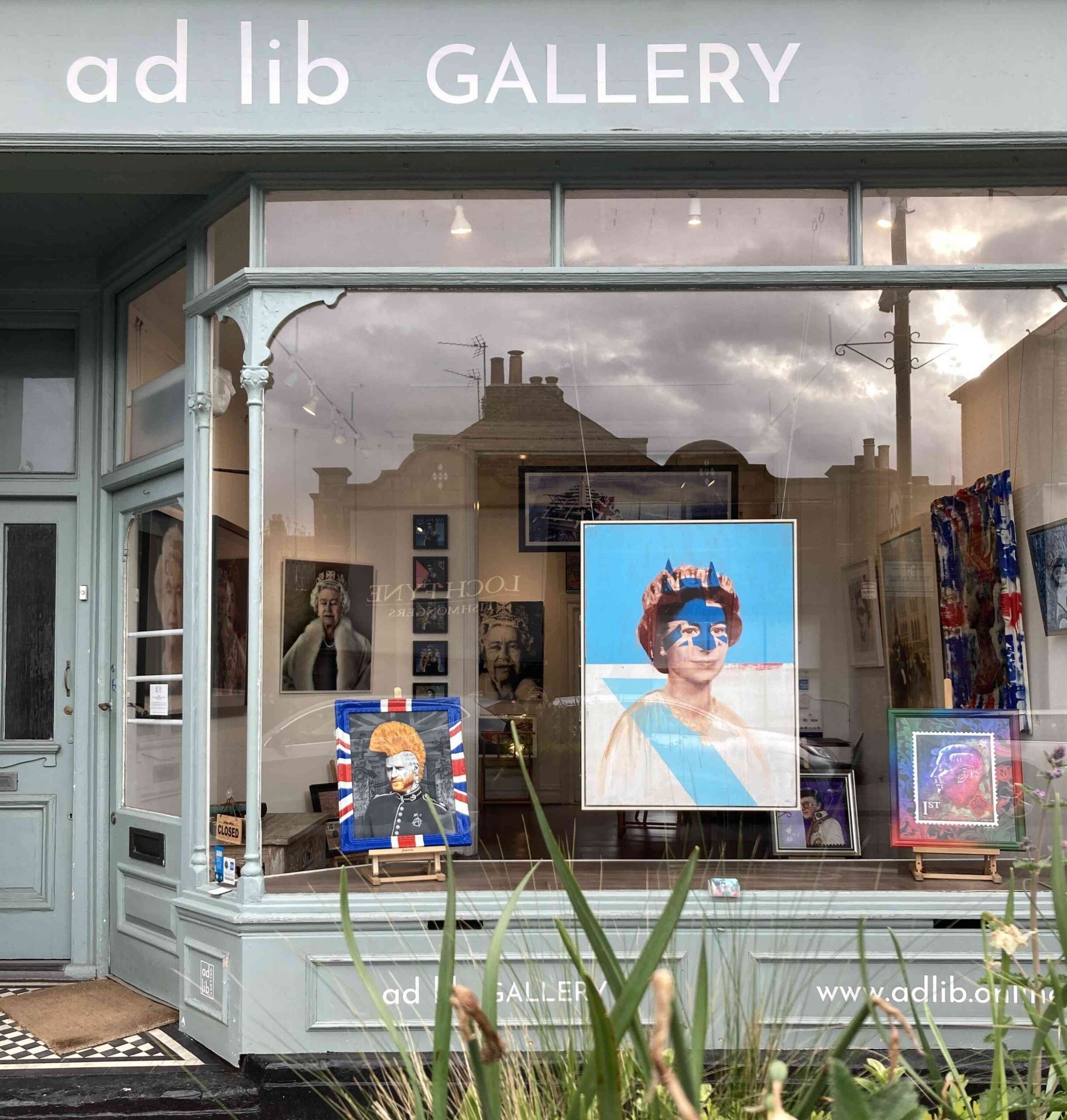 Ad-Lib Gallery