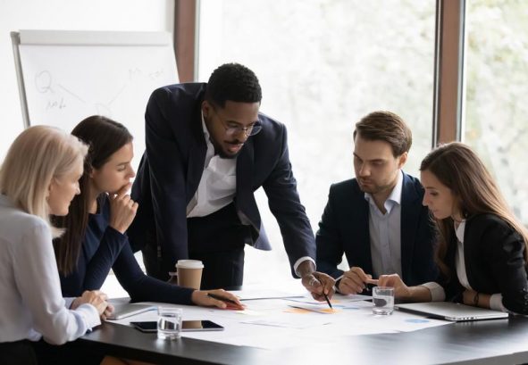 Confident,African,American,Male,Boss,Work,Cooperate,With,Diverse,Team